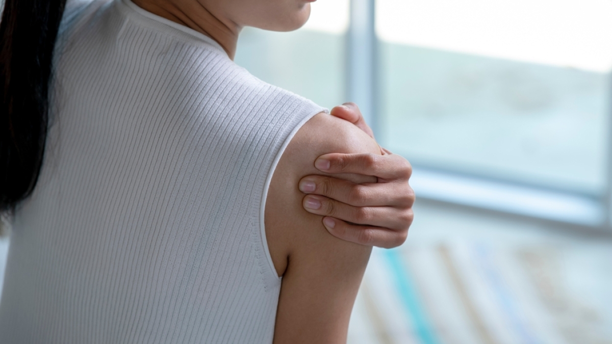 Understanding Shoulder Tendonitis: Causes, Symptoms, and Injectable Treatments